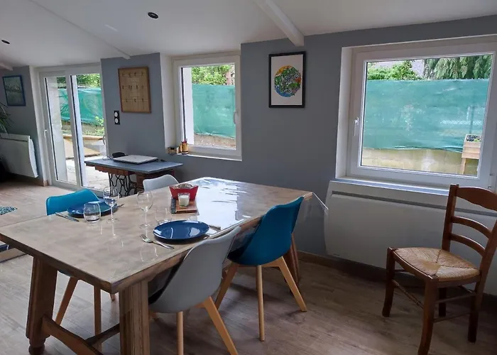 Отель Maison De 3*